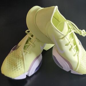 NEW Women's Nike Air Zoom Superrep 2 still in the box!